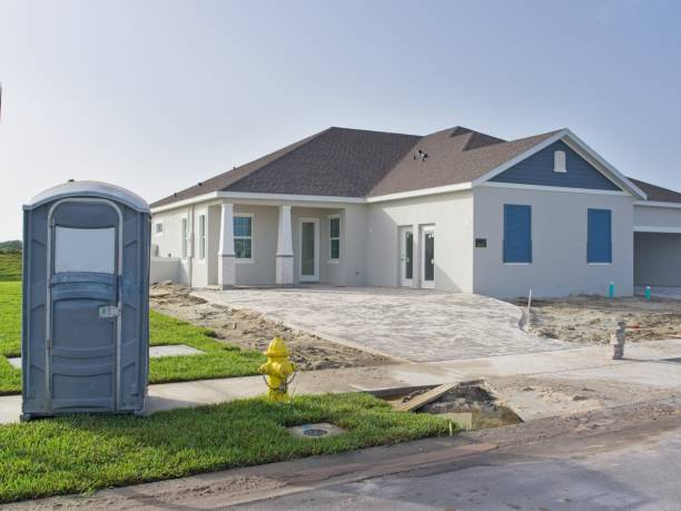 Portable Toilet Options We Offer in River Ridge, FL